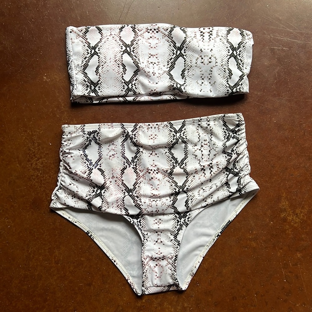 SHEIN Snakeskin Bikini Set